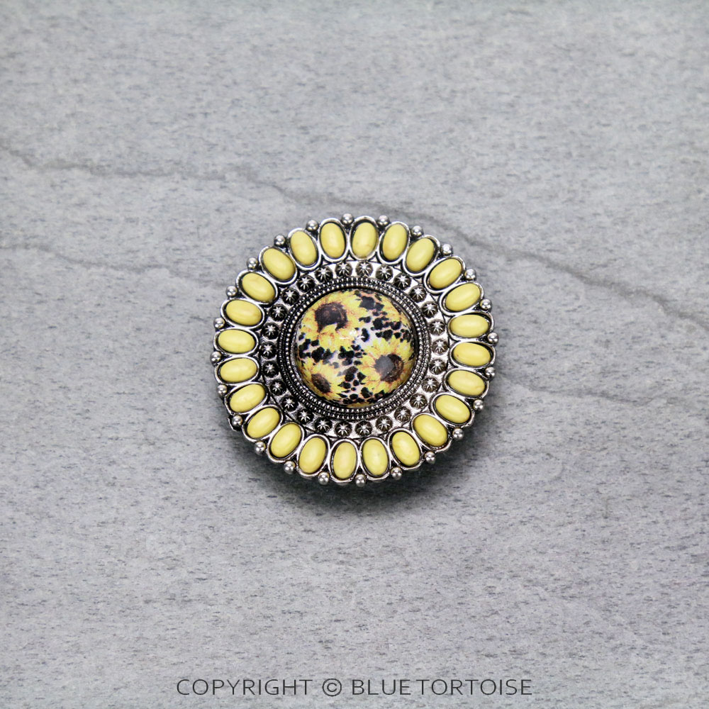 Western Concho Stone Phone Grip & Stand