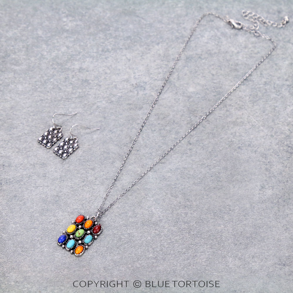 Western Design Stone Necklace Set
