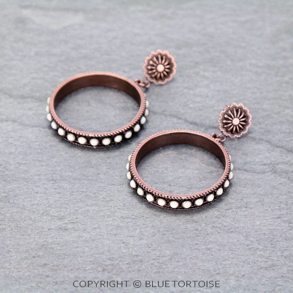 Western Round Design Stone Stud Earrings