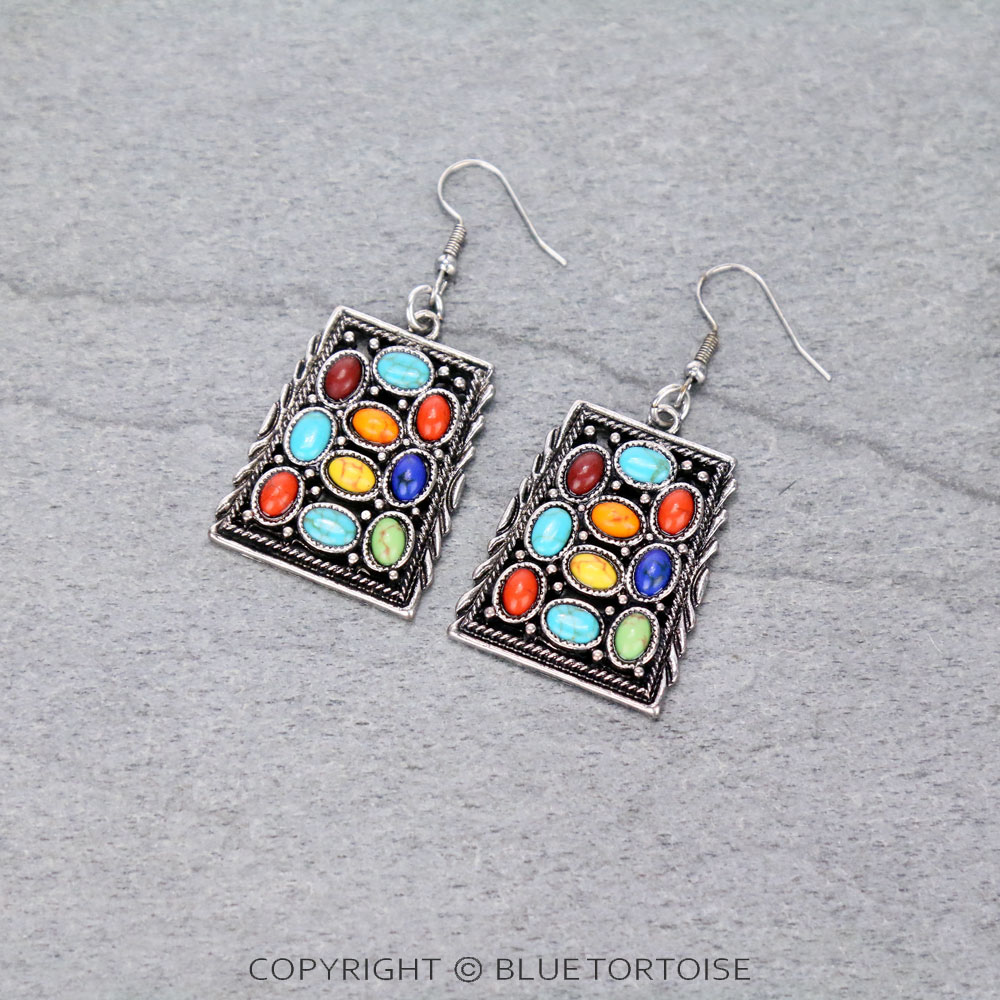 Western Design Stone Dangle Earrings