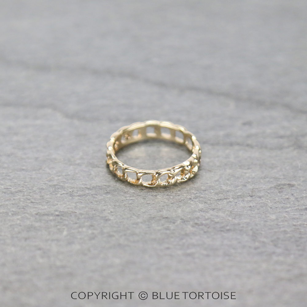 Frozen Link Shaped Metal Ring