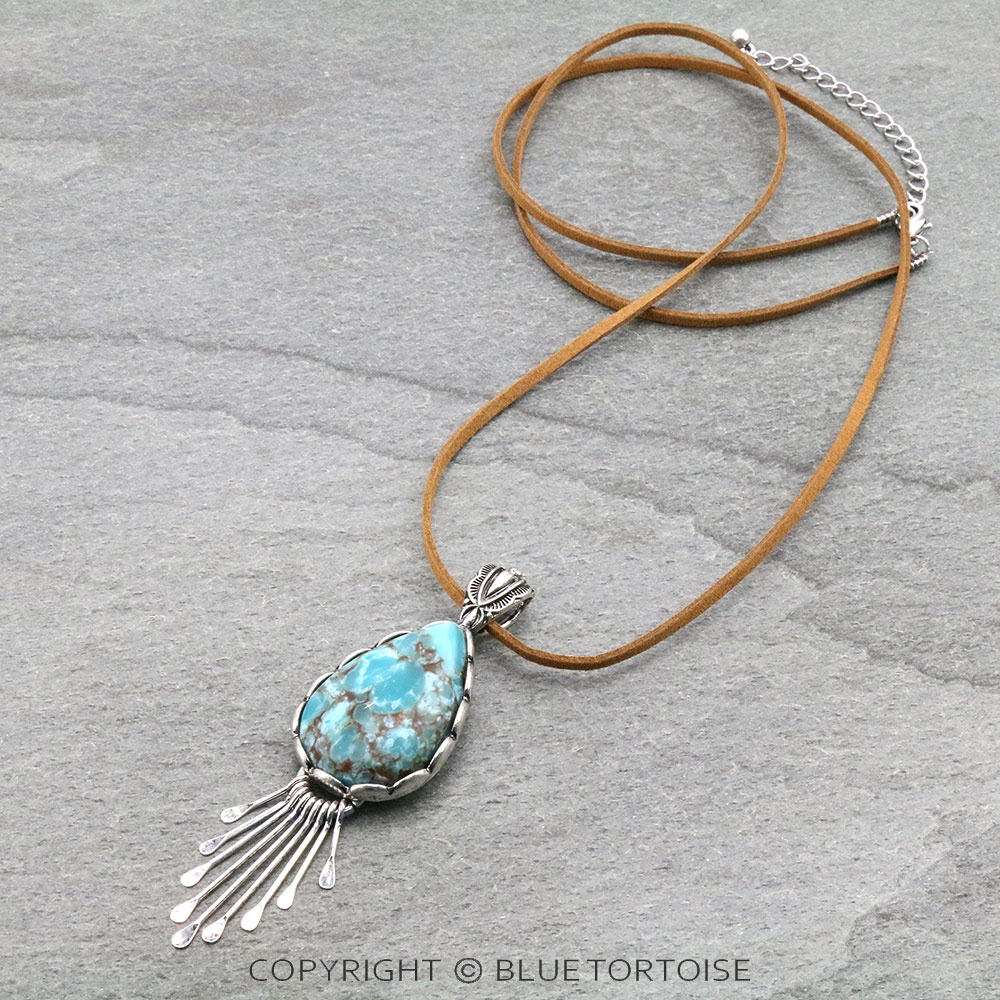 Western Teardrop Pendant Suede Necklace