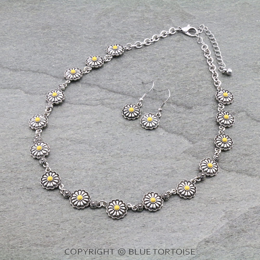 Western Concho Statement Necklace Set