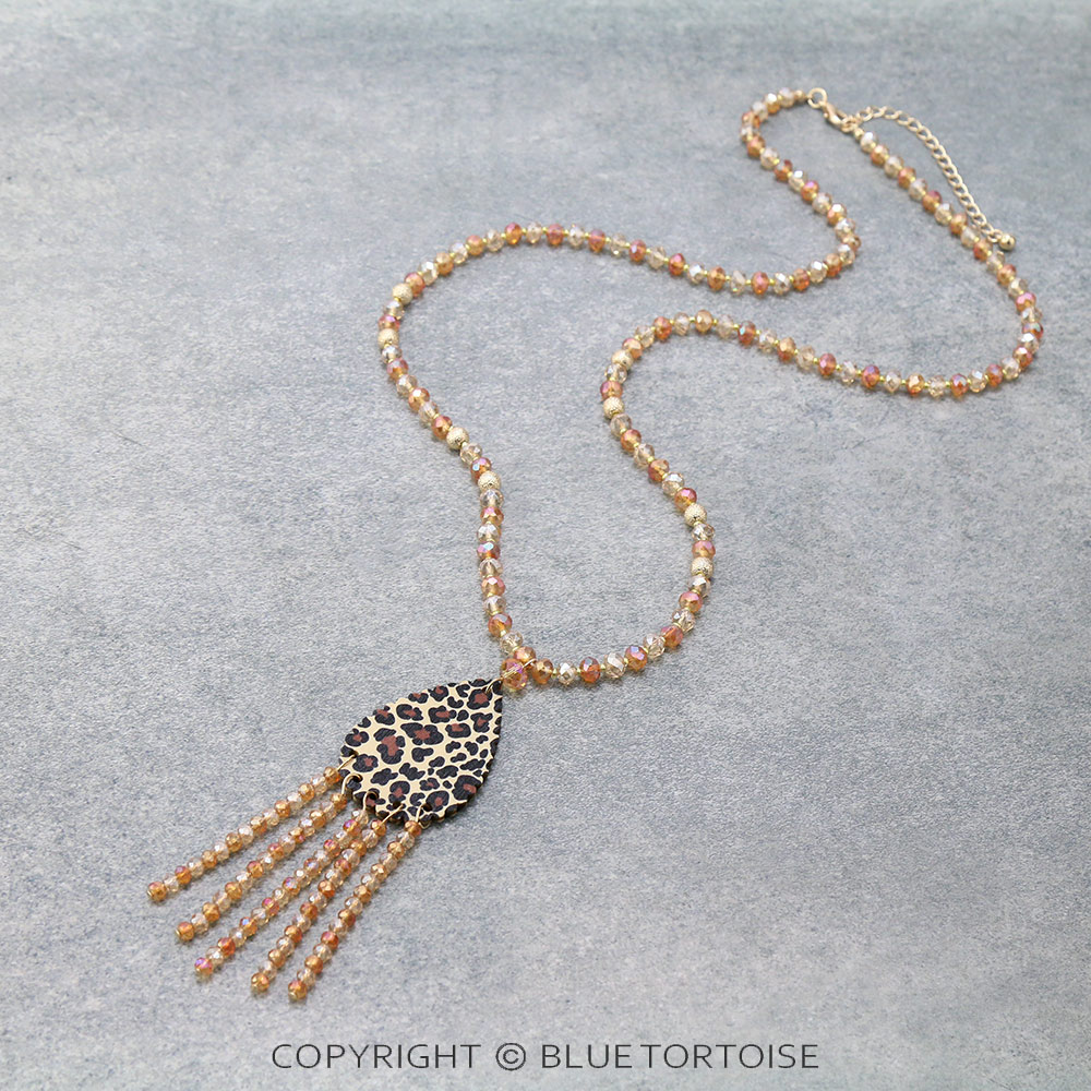Leopard Teardrop Pendant Glass Bead Necklace