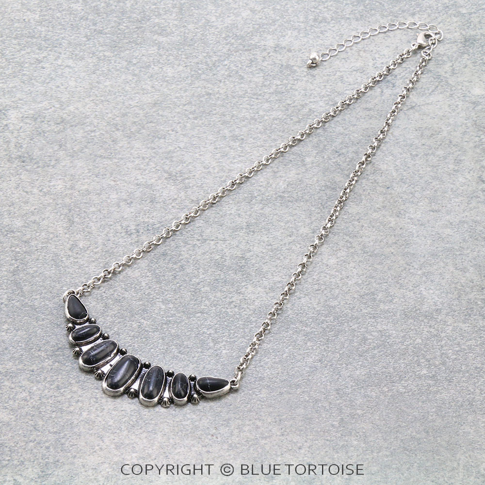 Western Style Stone Necklace