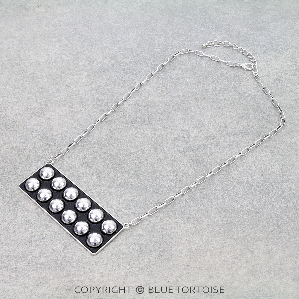 Western Bubble Ball Plate Necklace