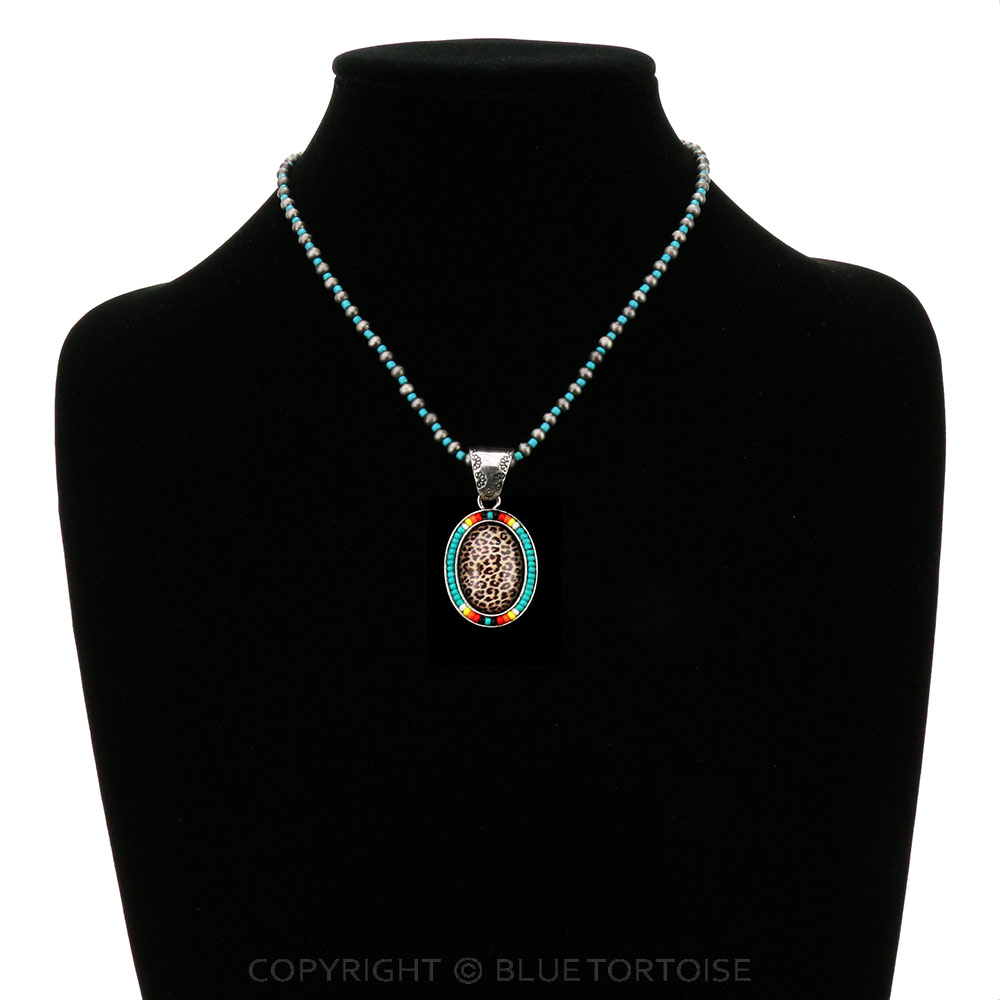 Leopard Oval with Seed Bead Pendant Necklace - Image 2