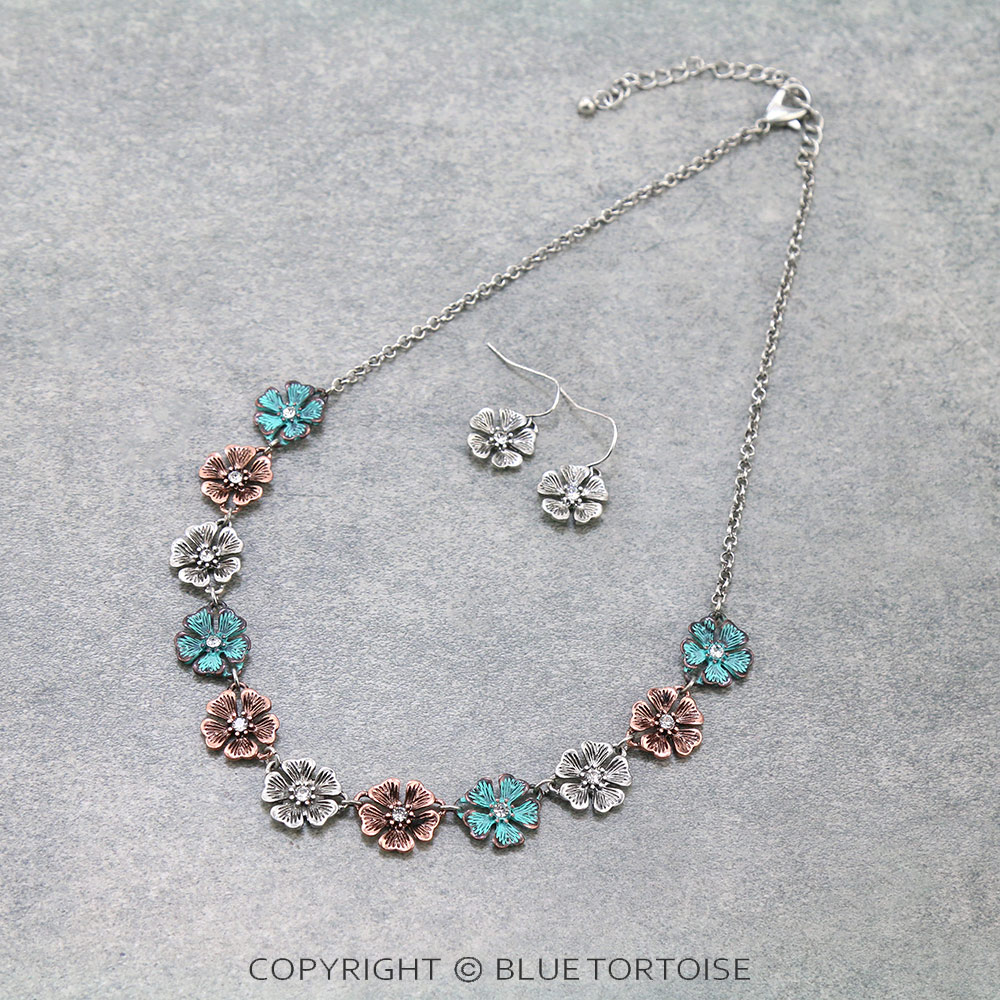 Fashion Flower Statement Necklace Set
