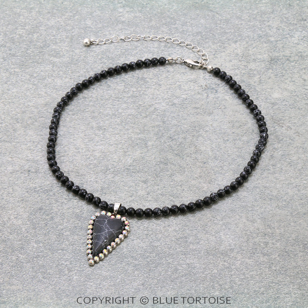 4mm Bead with Heart Pendant Choker