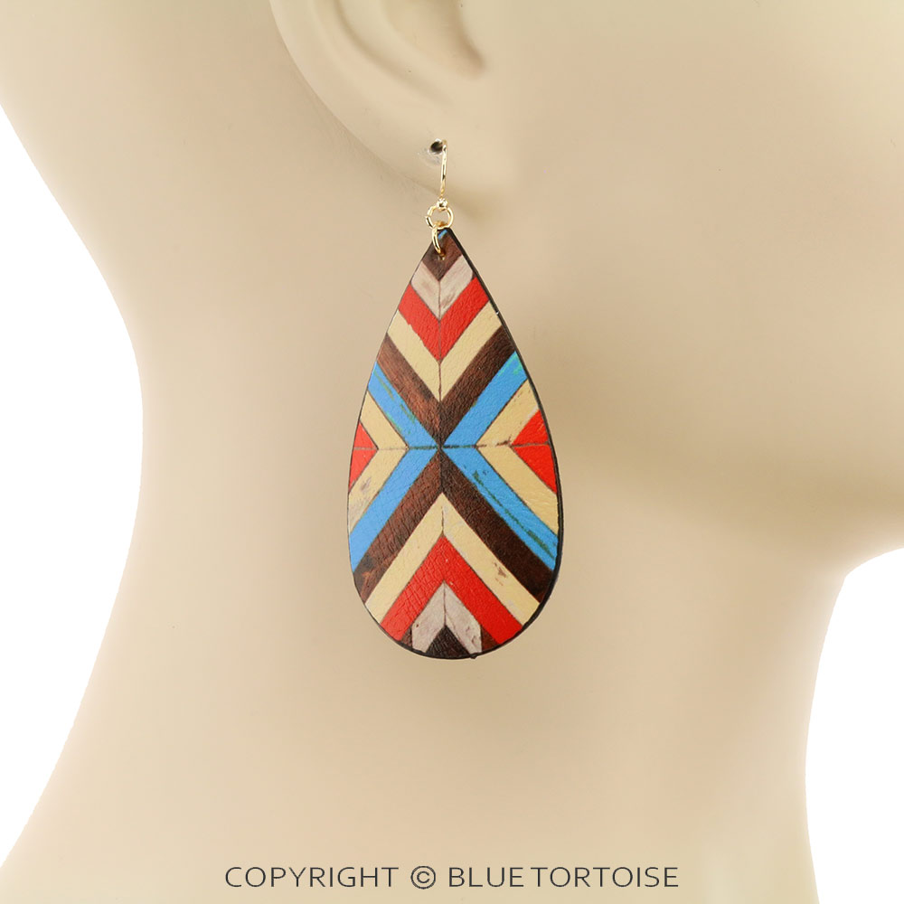 Western Style Teardrop Leather Dangle Earrings - Image 2