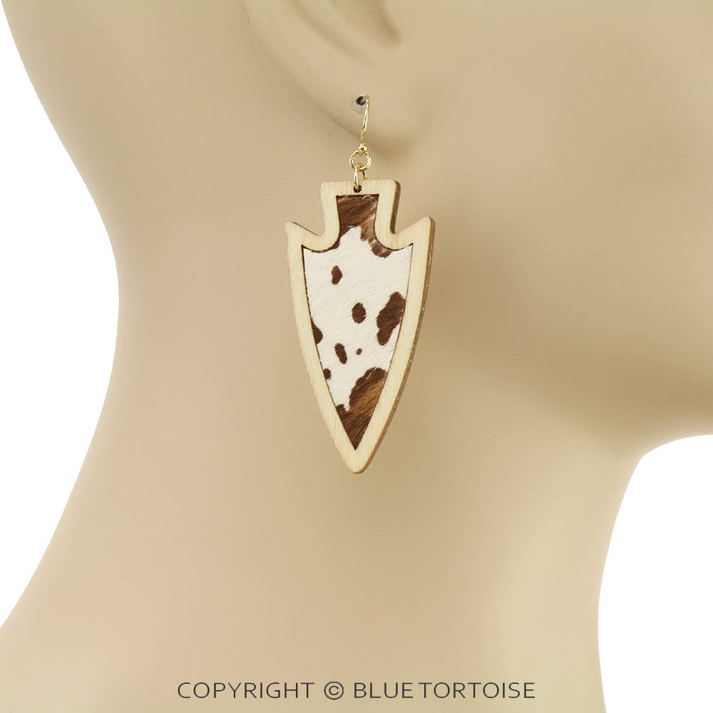 Wood Arrowhead Dangle Earrings - Image 2