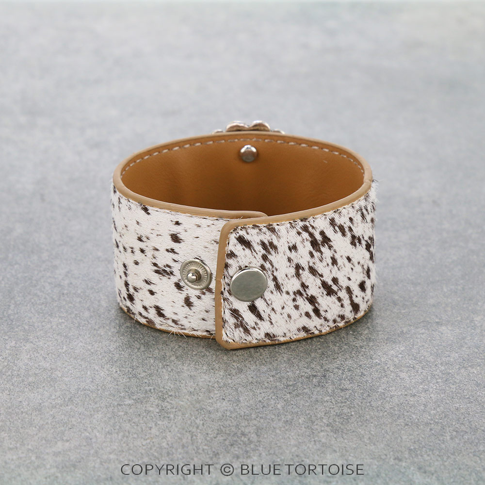 Cowhide Leather Concho Bracelet - Image 2