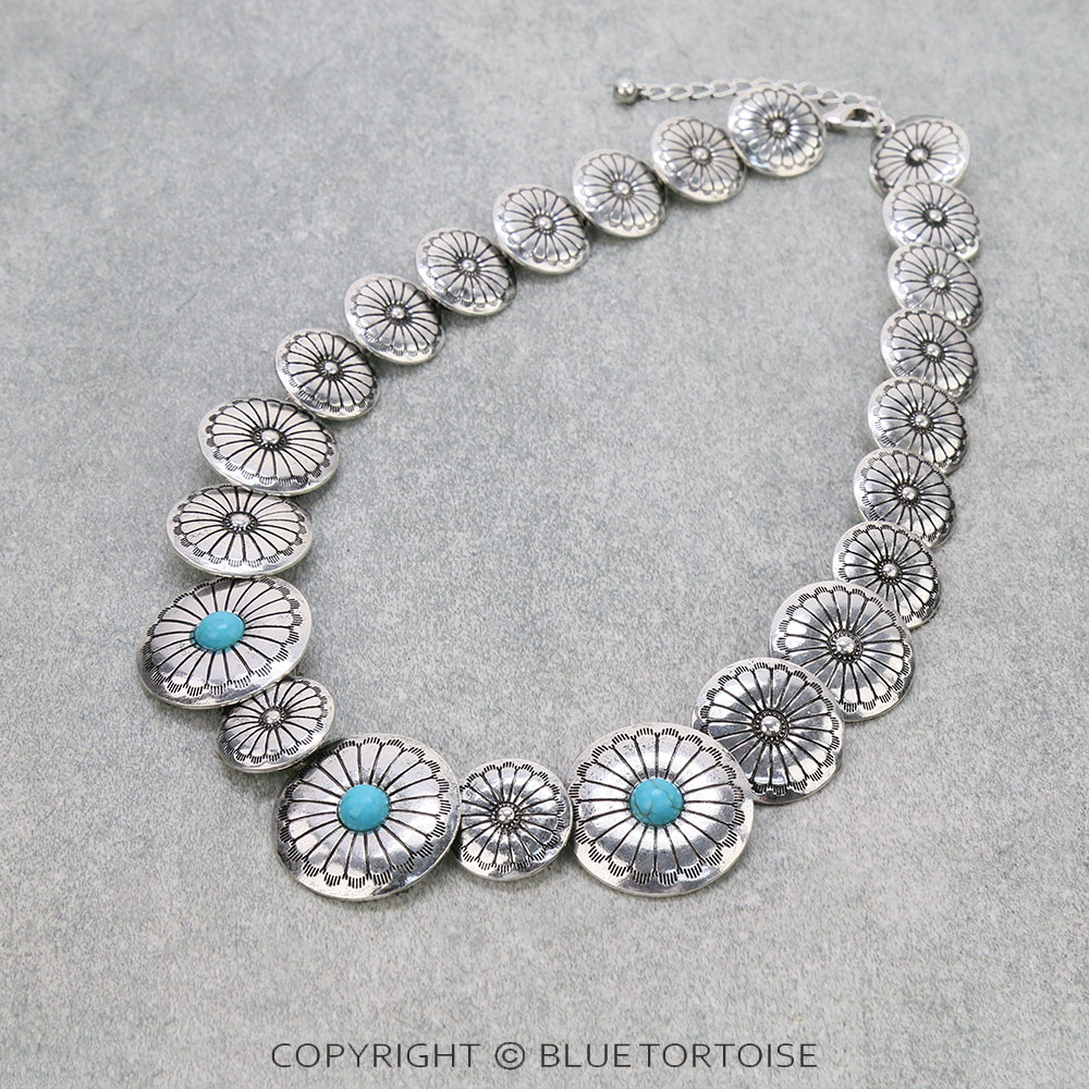 Western Concho Overlapped Necklace