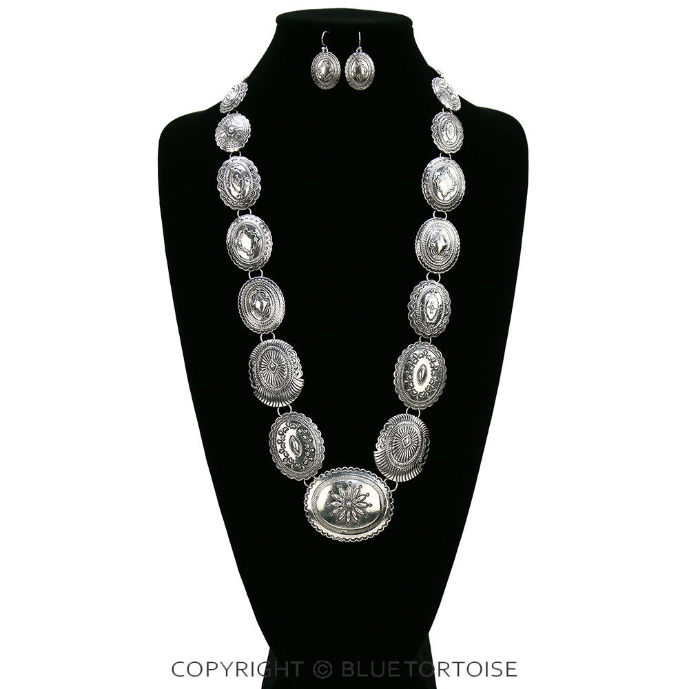Western Metal Concho Necklace Set - Image 2