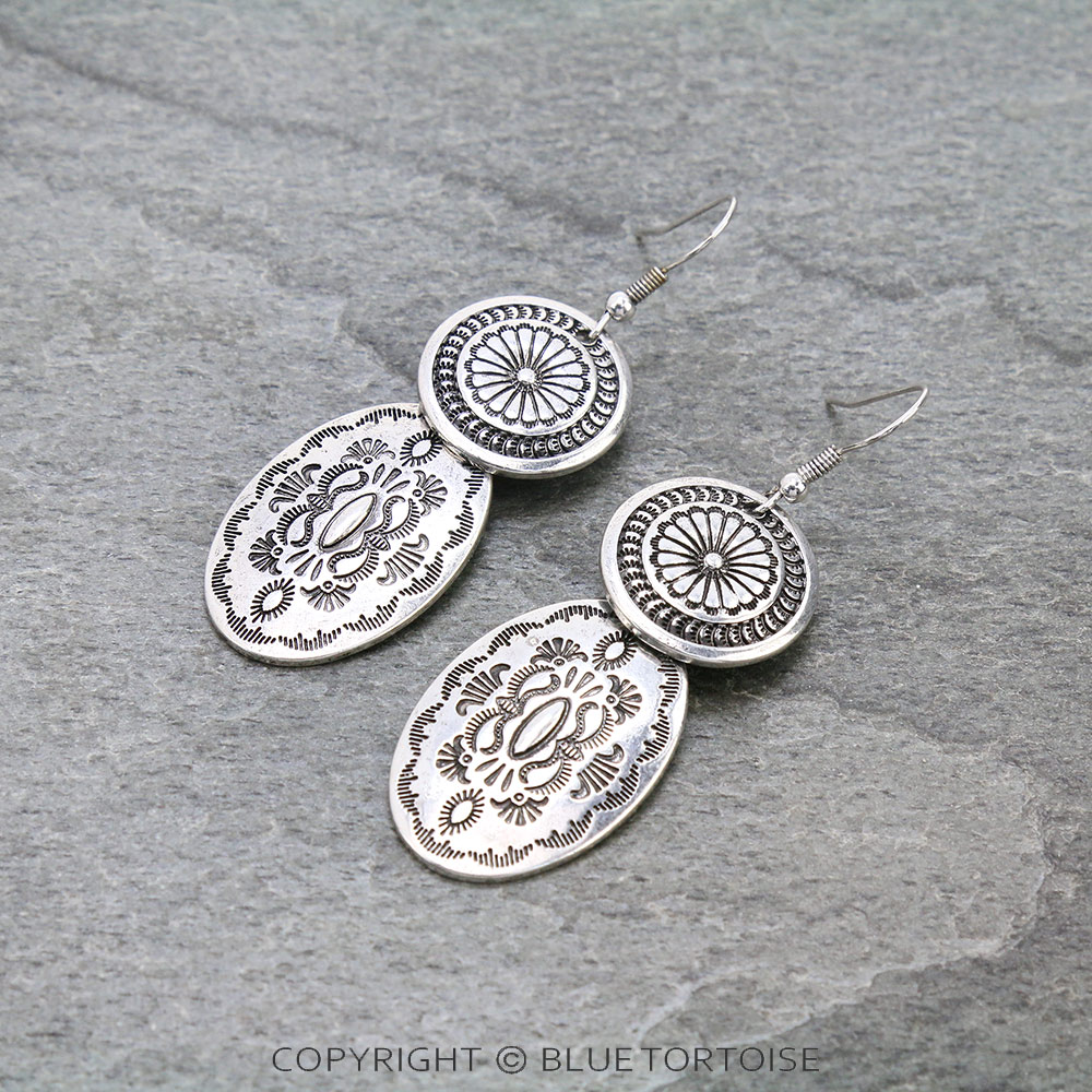 Western Oval Concho Overlapped Dangle Earrings