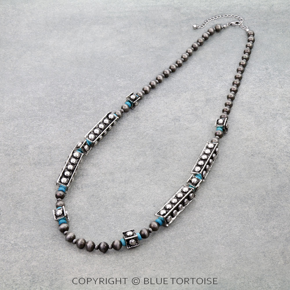 Western Navajo Style Pearl and Bubble Barrel Bead Necklace