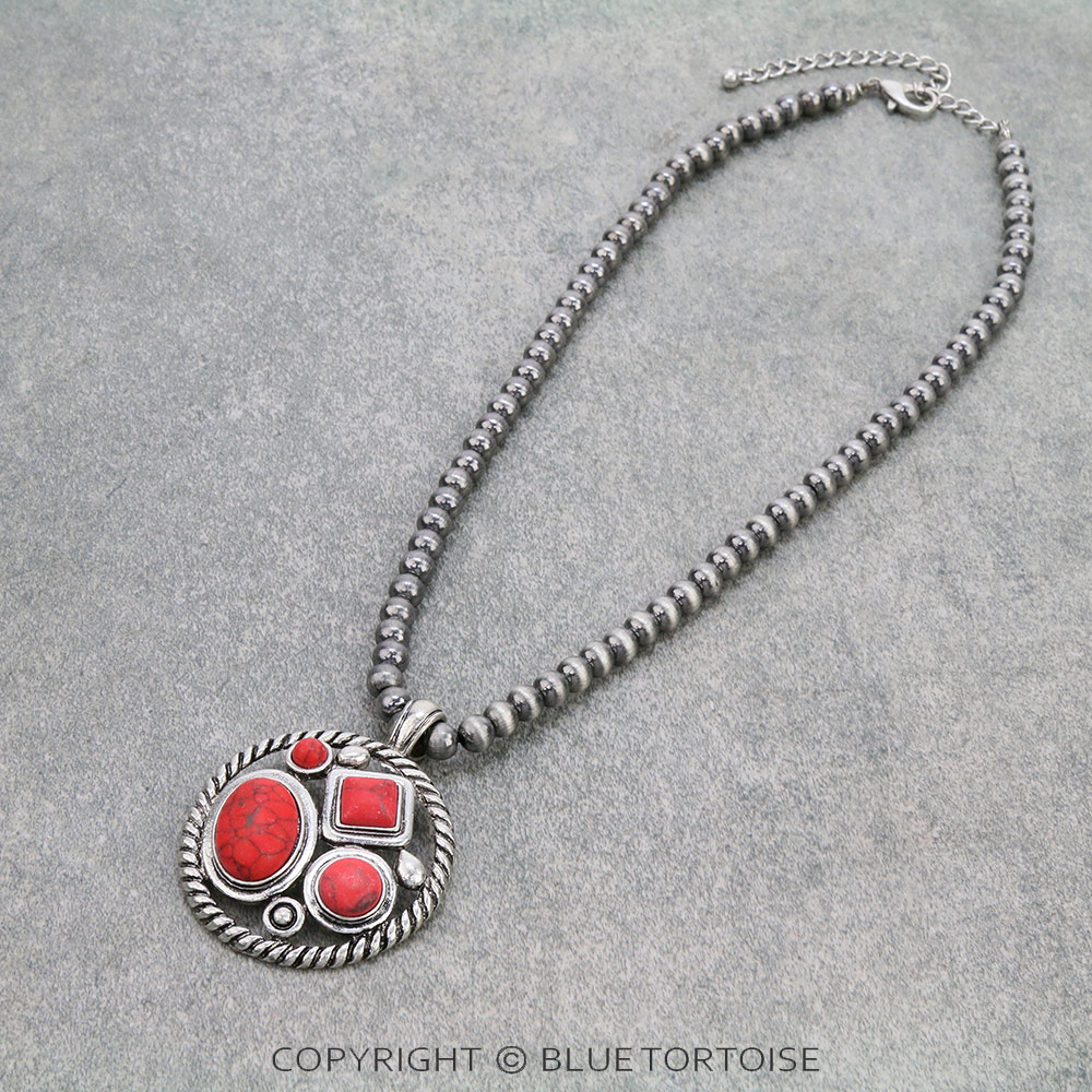 Western Style Stone Pendant Necklace