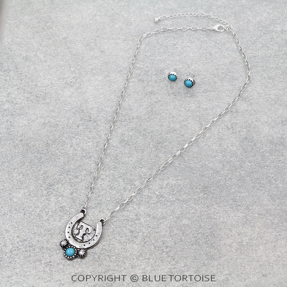 Western Horse Groove Initial Necklace Set