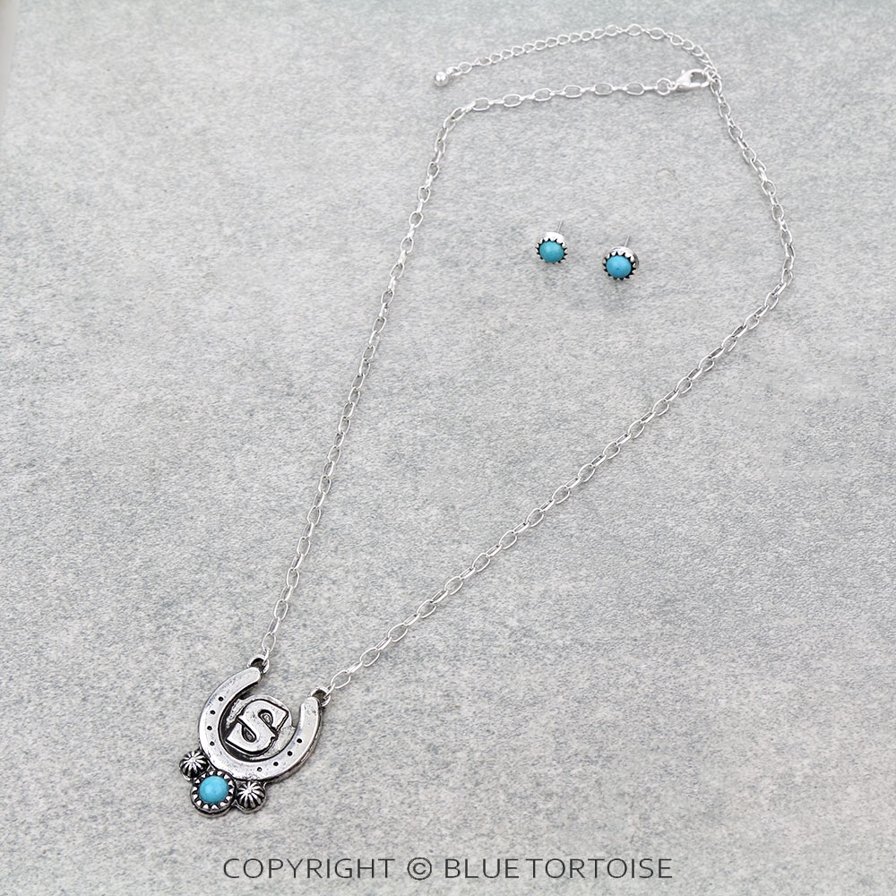 Western Horse Groove Initial Necklace Set