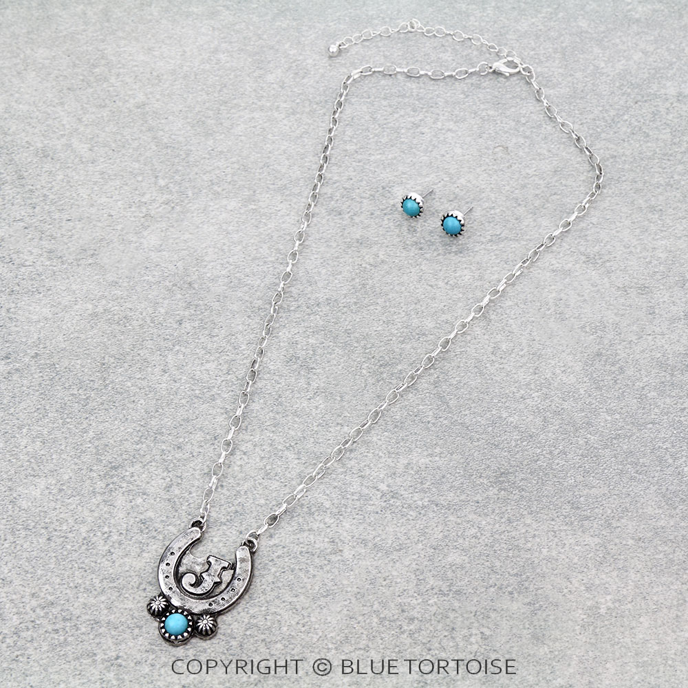 Western Horse Groove Initial Necklace Set