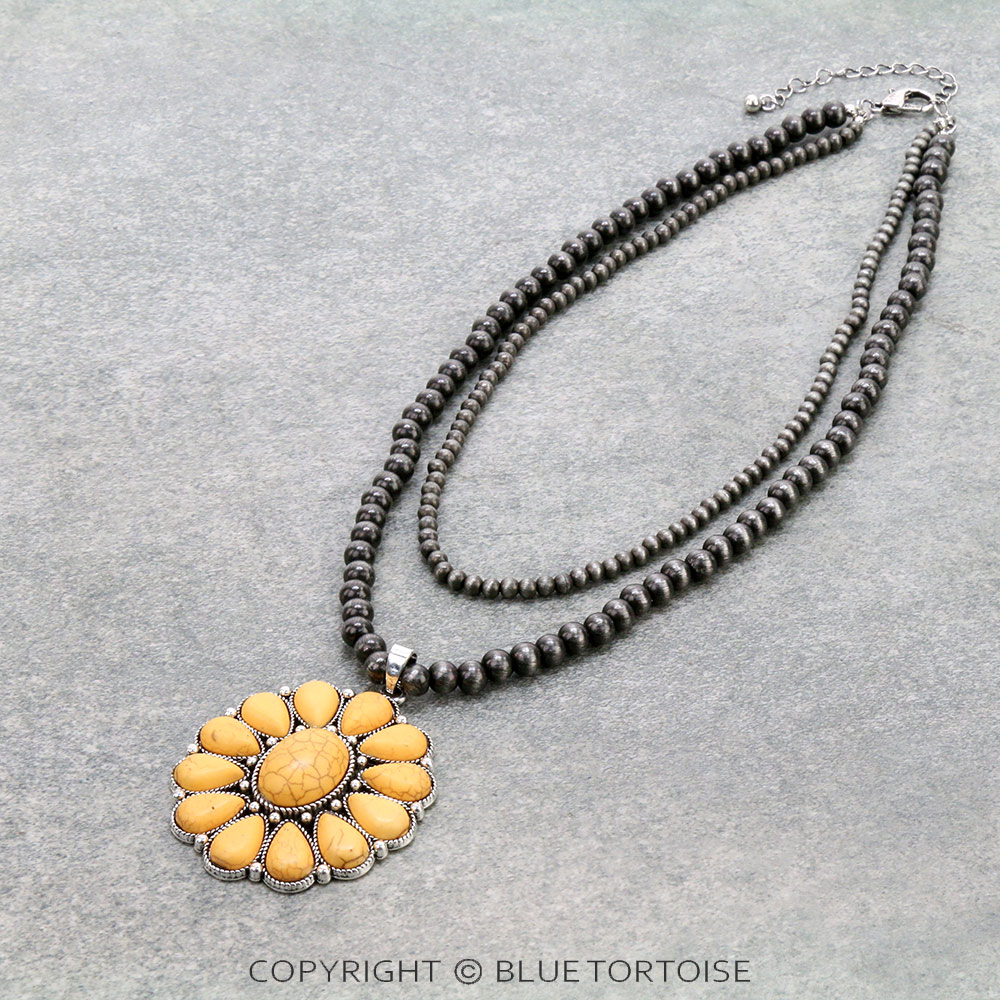 Navajo Style Pearl with Concho Stone Pendant Necklace