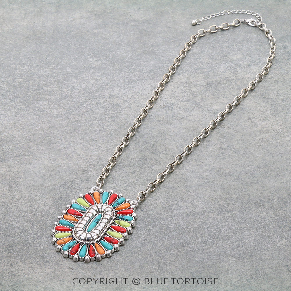 Western Concho Pendant Chain Necklace