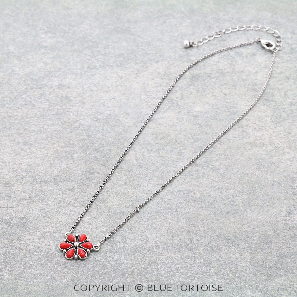 Western Concho Pendant Chain Necklace