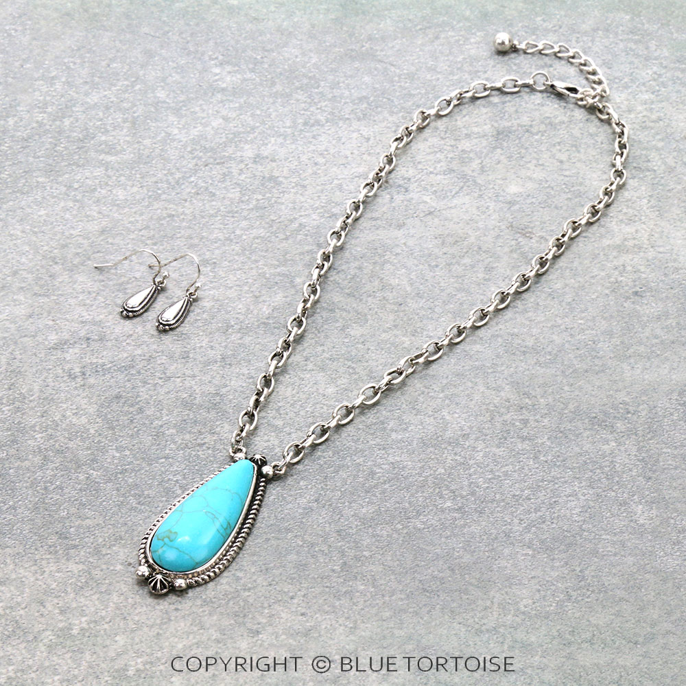 Western Design Stone Necklace Set