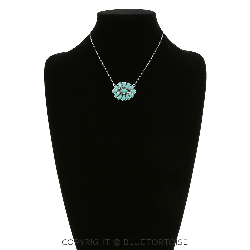 Western Concho Pendant Chain Necklace - Image 3