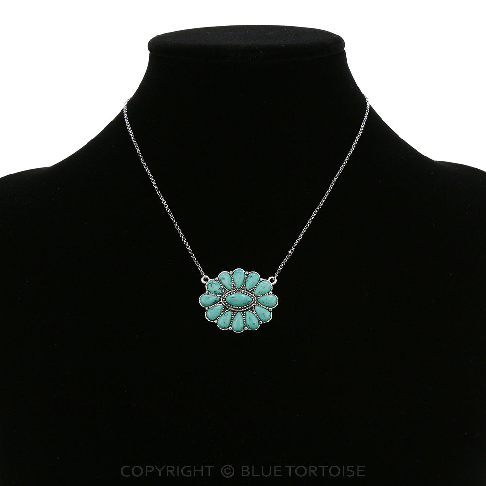 Western Concho Pendant Chain Necklace - Image 2