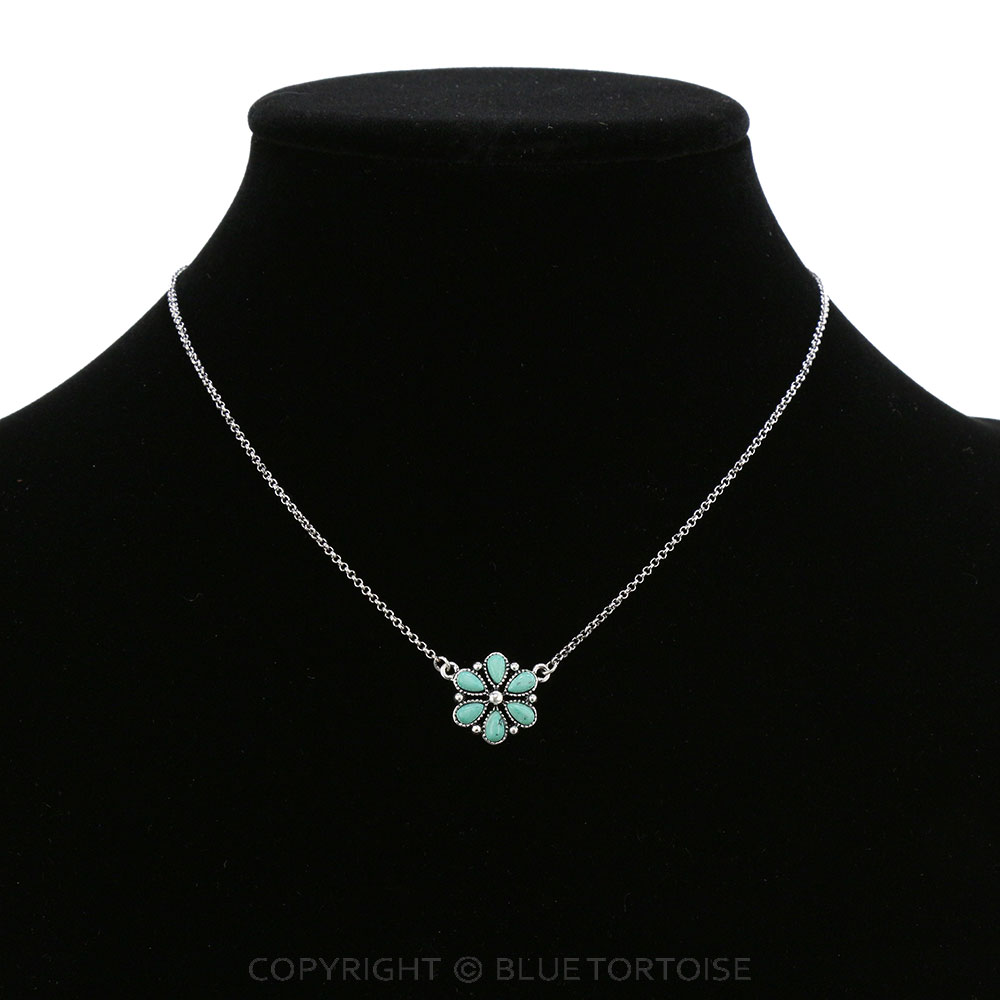 Western Concho Pendant Chain Necklace - Image 2