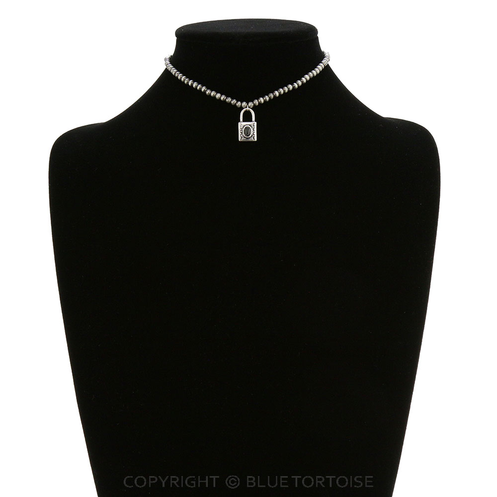4mm Navajo Style Pearl with Lock Pendant Choker - Image 2