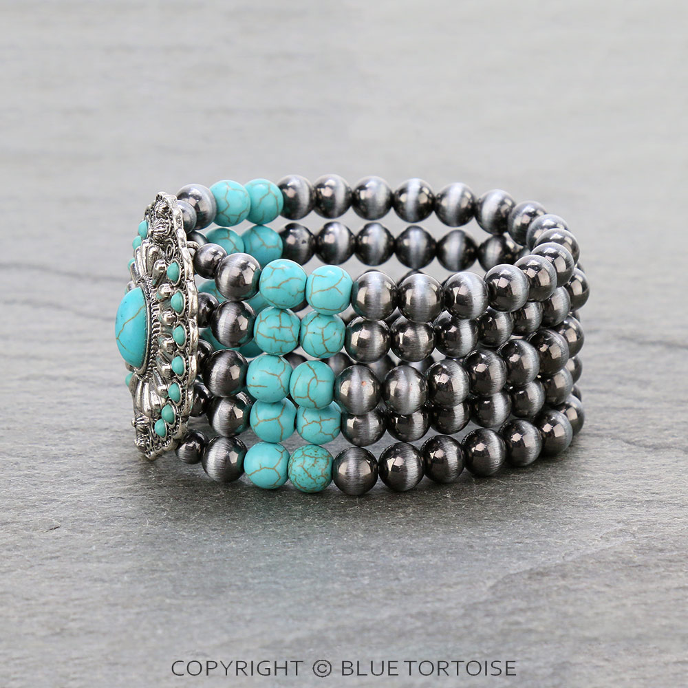 Navajo Style Pearl with Concho Stretch Bracelet - Image 2