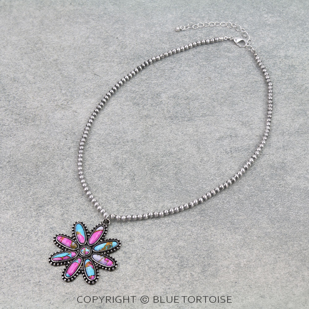 Western Concho Print Necklace