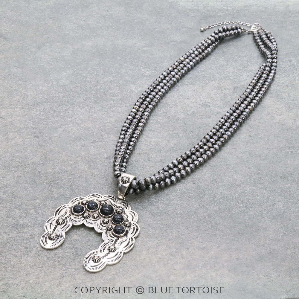Navajo Style Pearl with Squash Pendant Necklace