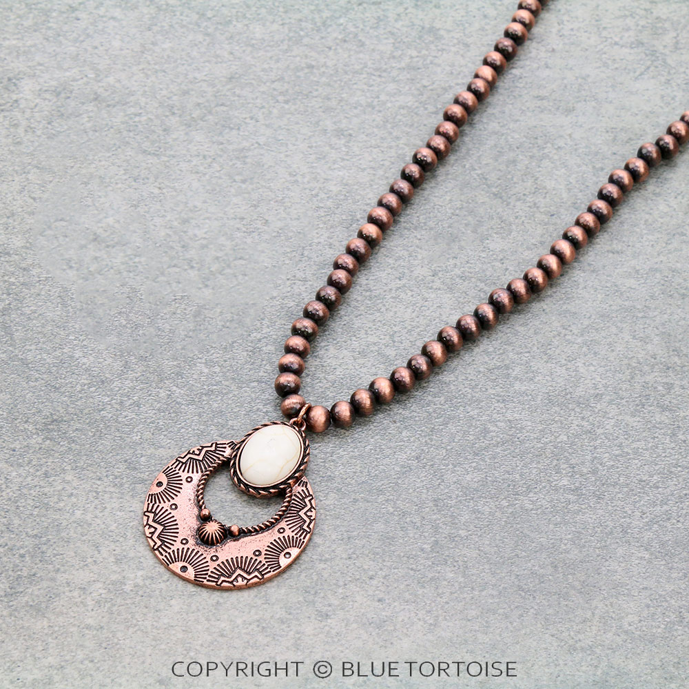 Western Texture Fan Shape Pendant Necklace - Image 3