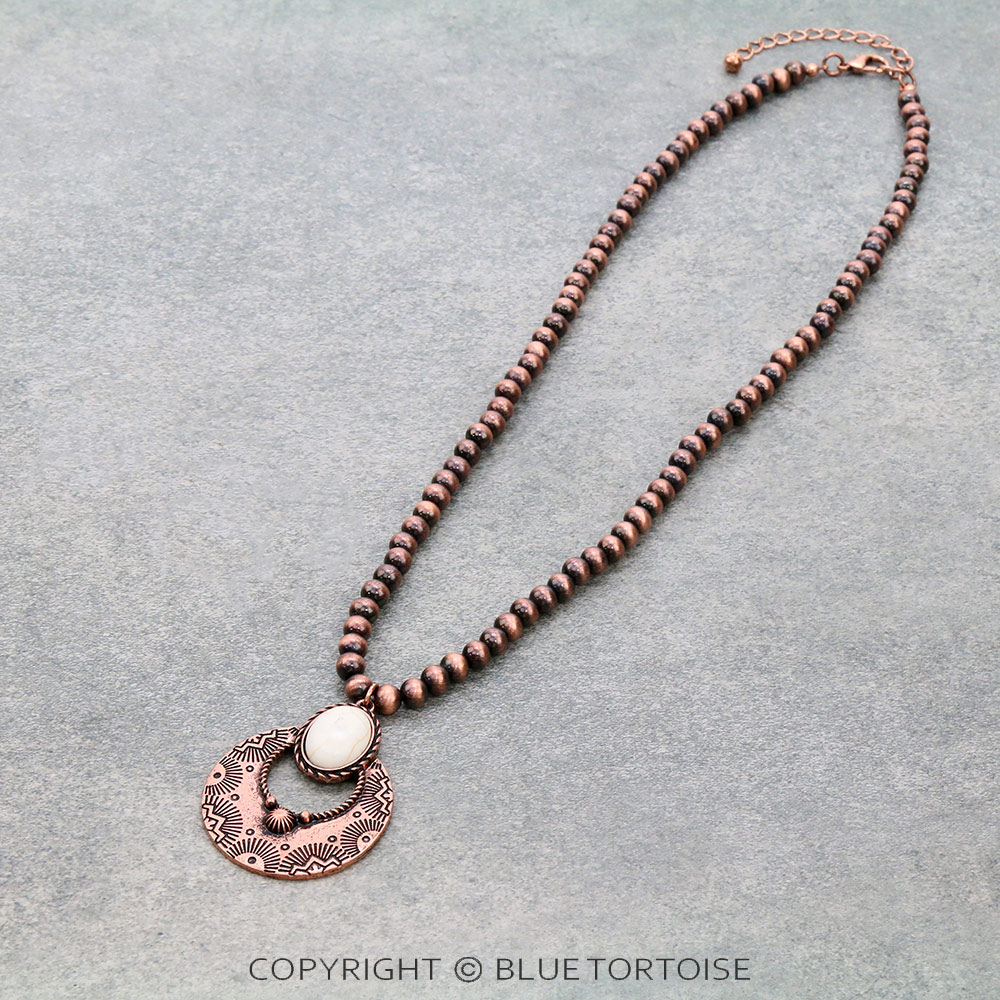 Western Texture Fan Shape Pendant Necklace