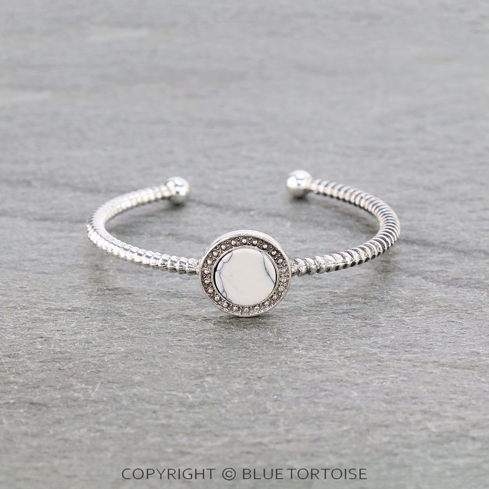 Western Round Stone Cuff Bracelet