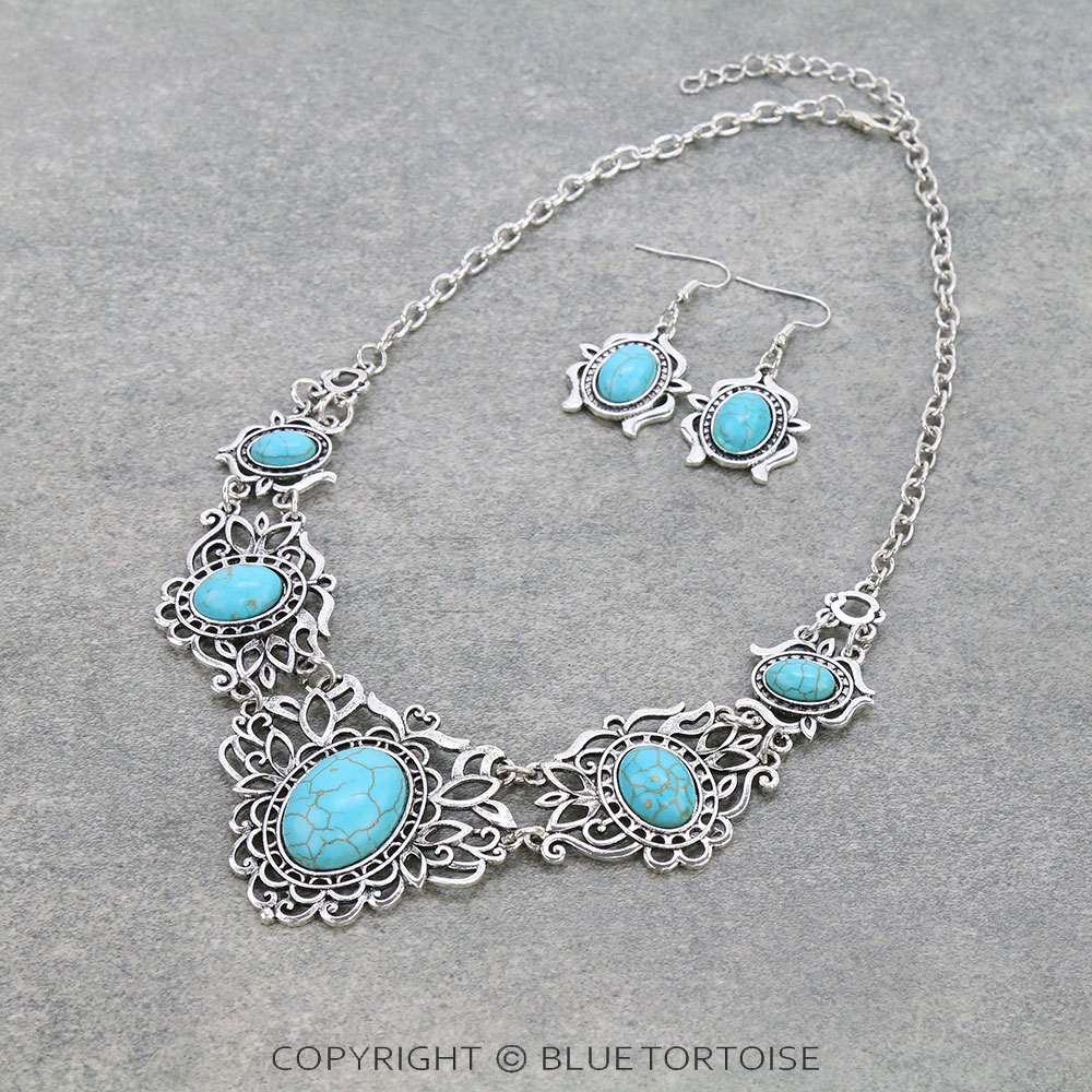 Western Design Stone Necklace Set