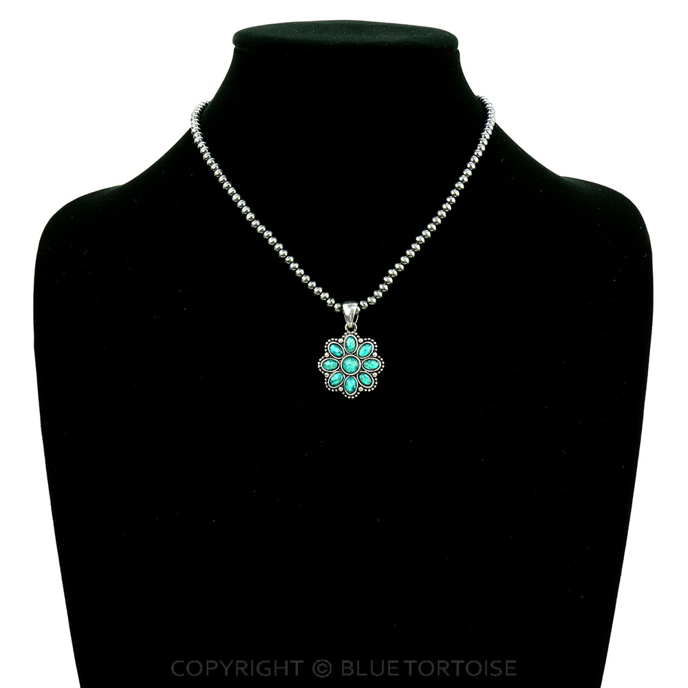 Western Opal Stone Flower Pendant Necklace - Image 2