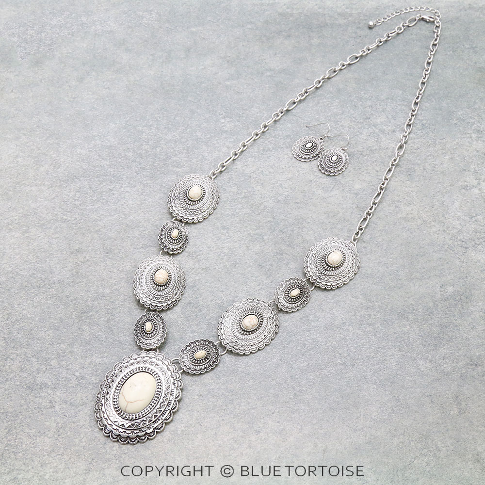 Western Concho Statement Necklace Set - Image 3
