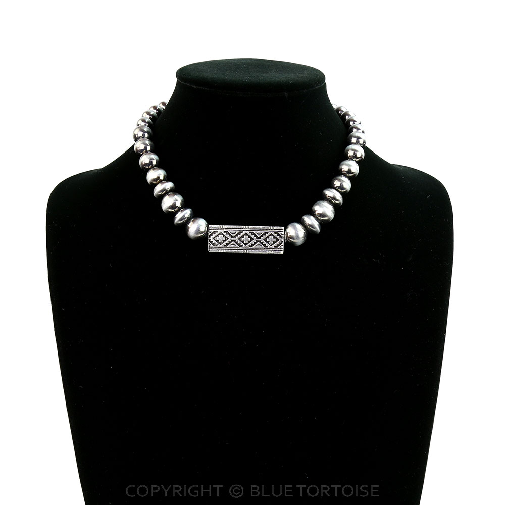 Western Aztec Bar Pearl Necklace - Image 2