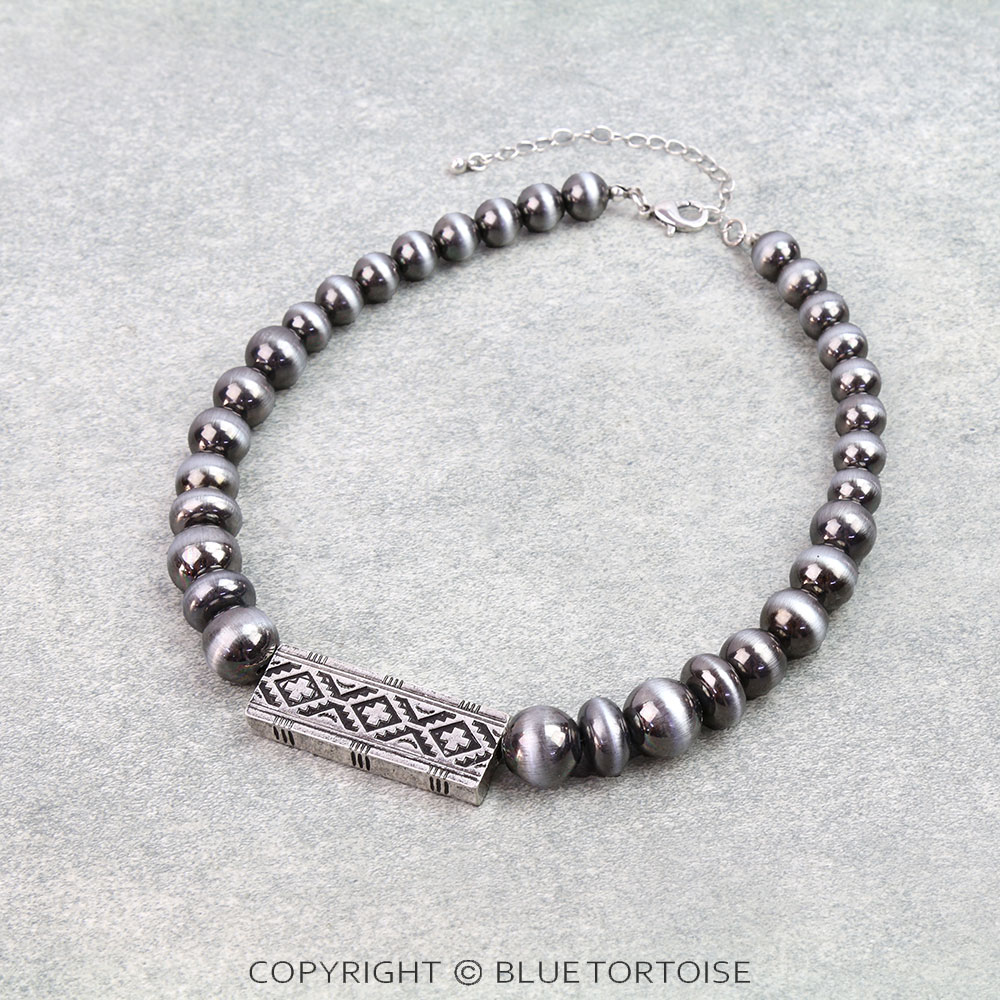 Western Aztec Bar Pearl Necklace