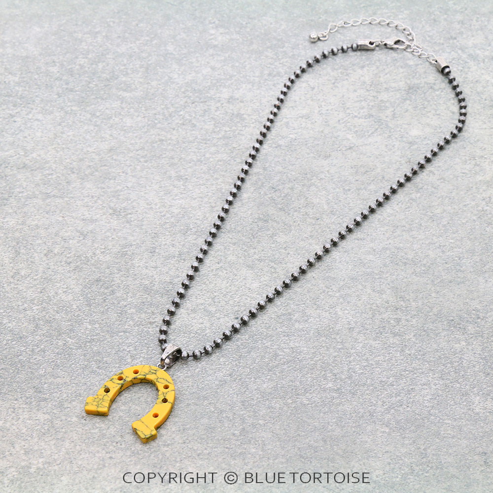 Western Horseshoe Pendant Necklace