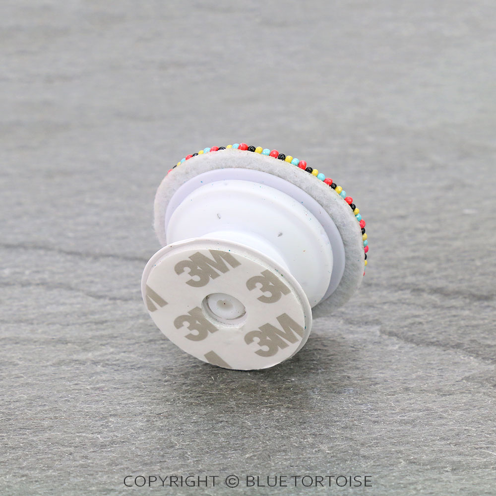 Cross Seed Bead Phone Grip & Stand - Image 2