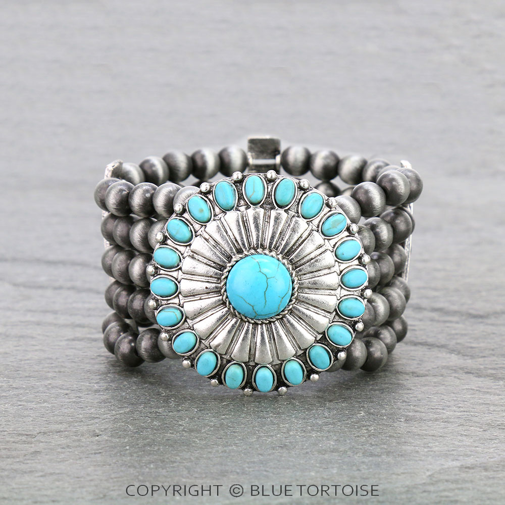 Western Concho with 5Row Navajo Style Pearl Stretch Bracelet