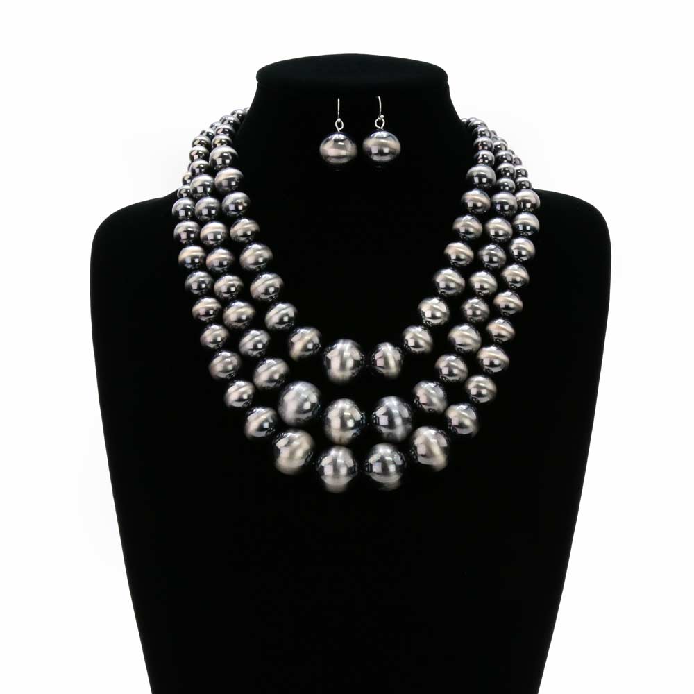 Navajo Style Pearl Layered Necklace Set - Image 2