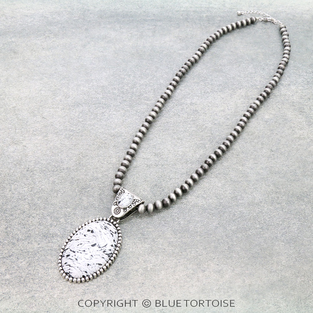 Western Oval Handmade Stone Pendant Necklace