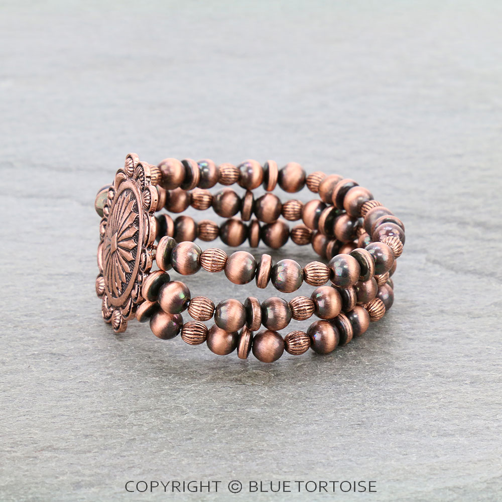 Western Navajo Style Pearl with Concho Stretch Bracelet - Image 2
