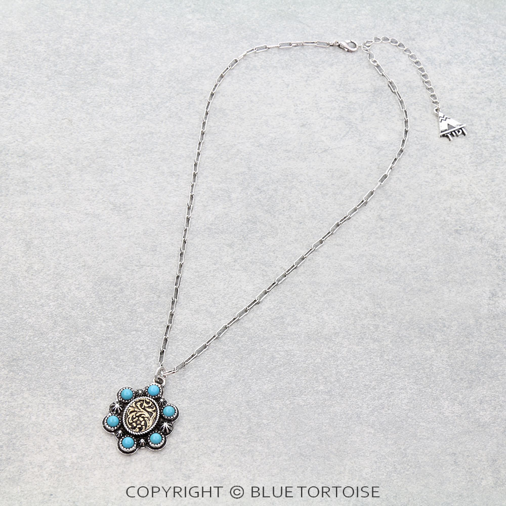 Western Oval Engraved Necklace